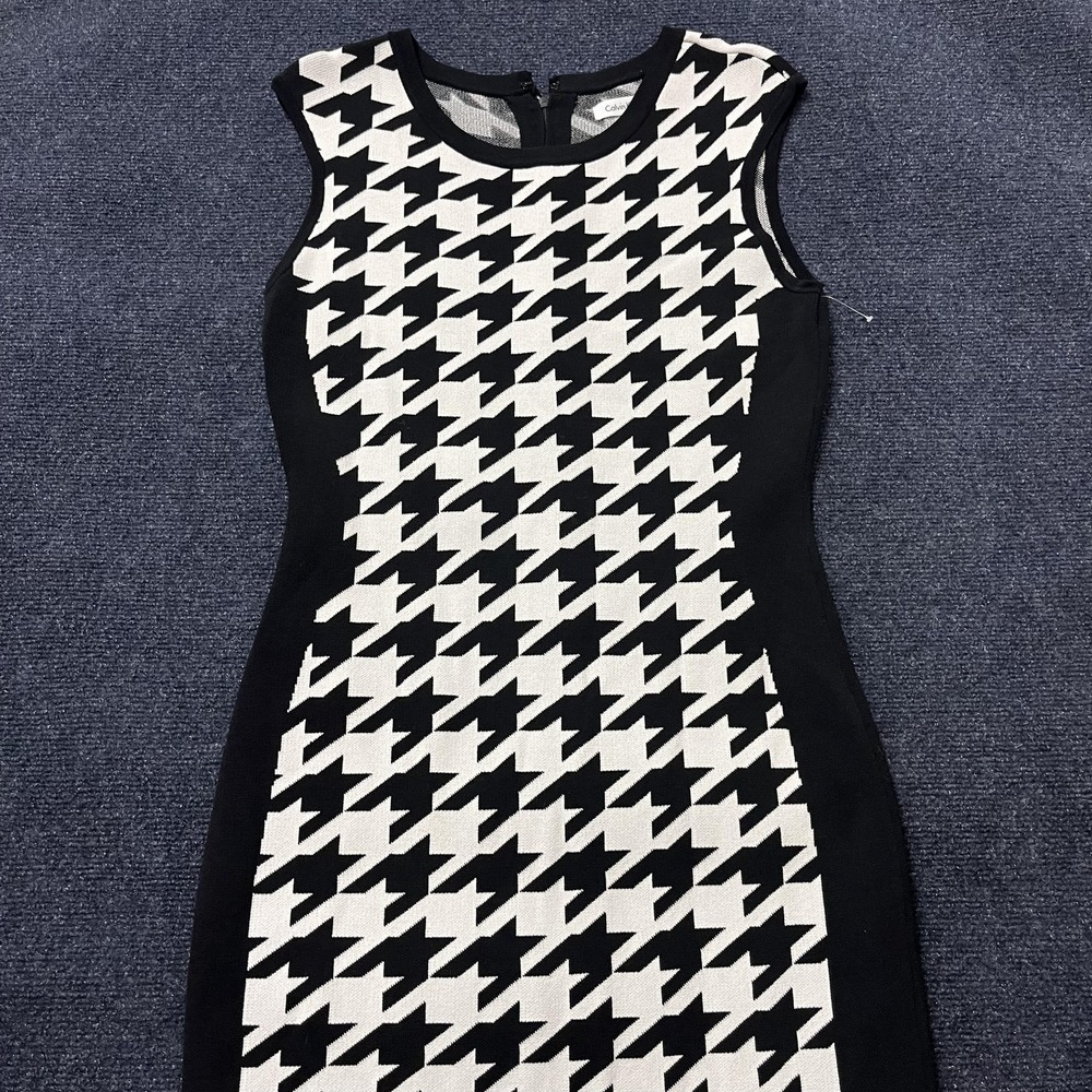 Calvin Klein Dress Womens Medium Black White Houndstooth Sleeveless Knit Sheath